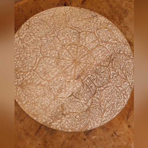 Mesh Cut Out Carved Wood Pedestal Serving Lazy Susa